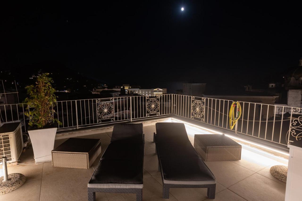 Rooftop Luxury Suite By Caprirooms Экстерьер фото