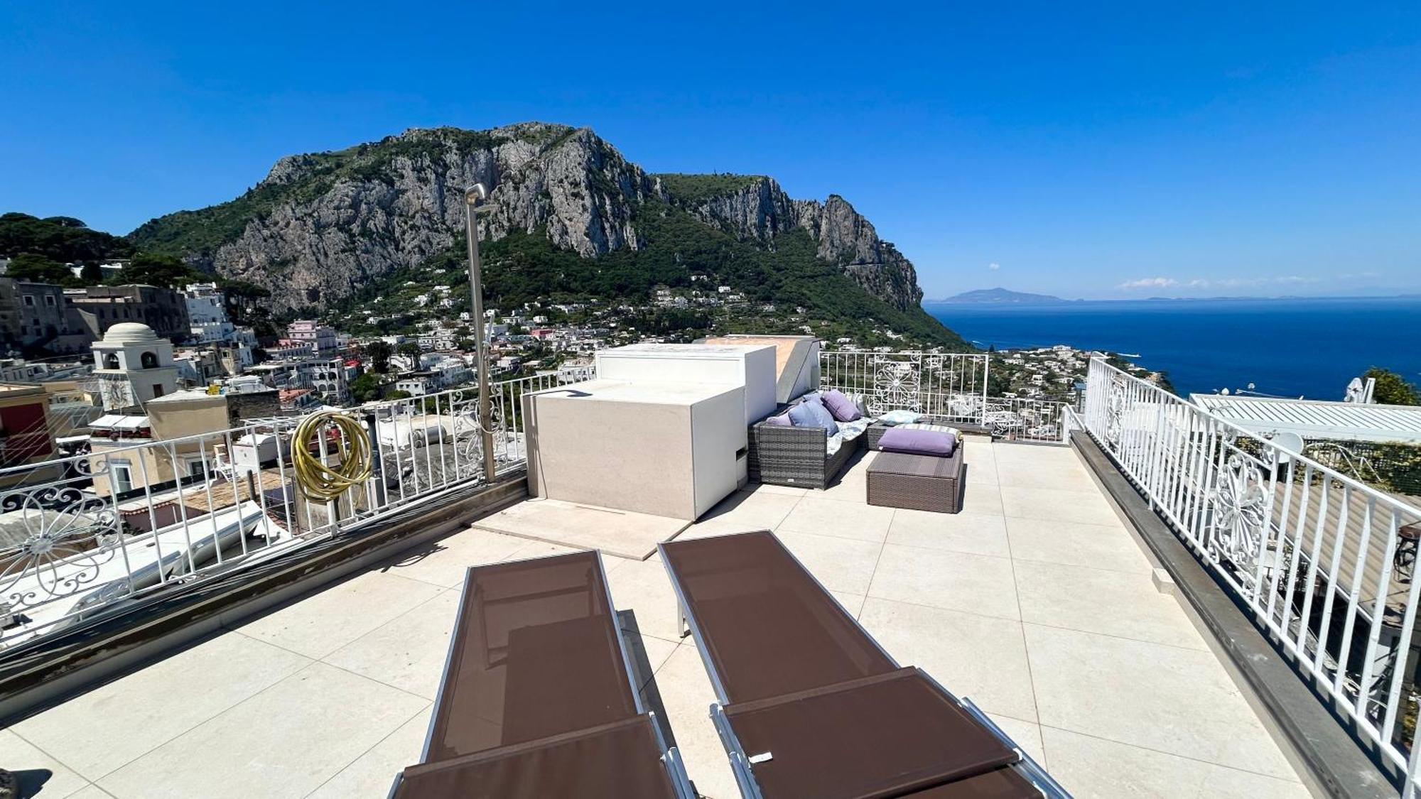 Rooftop Luxury Suite By Caprirooms Экстерьер фото